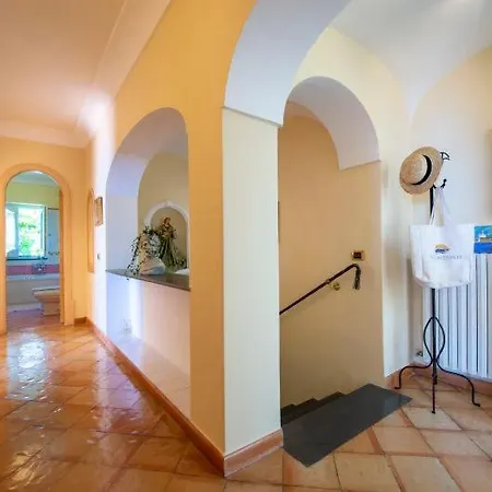 Apartment Huge Splendid View In Positano